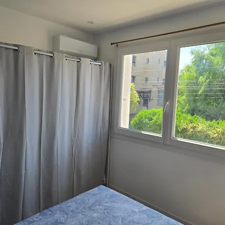 Yamna Apartman *