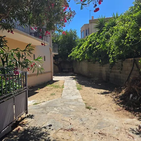 Yamna Apartman *